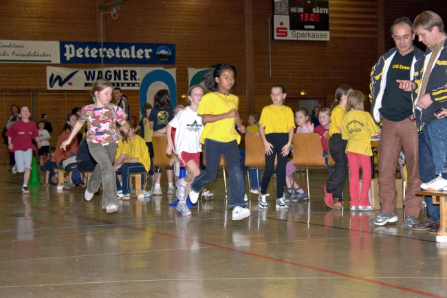 Bild »haspo06_042.jpg« aus der Galerie »Schülerhallensportfest«