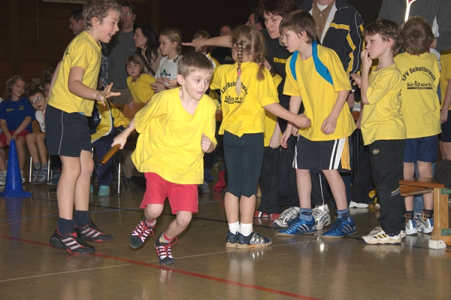 Bild »haspo06_065.jpg« aus der Galerie »Schülerhallensportfest«