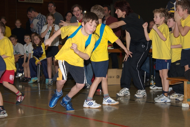 Bild »haspo06_066.jpg« aus der Galerie »Schülerhallensportfest«