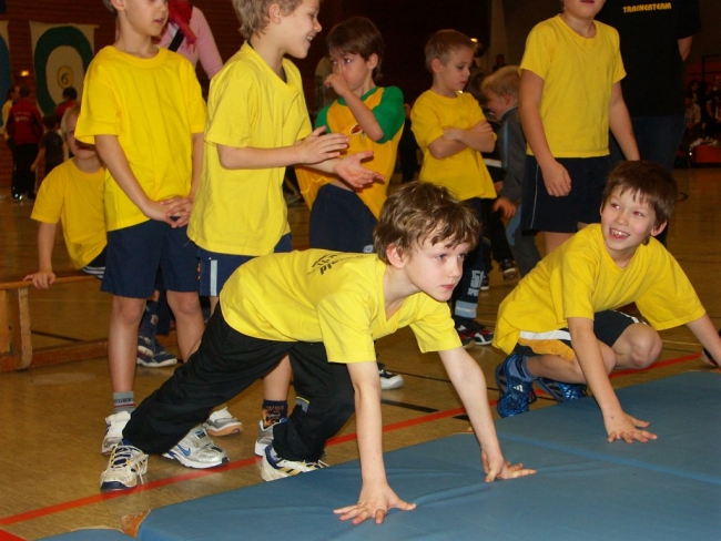 Bild »haspo06_072.jpg« aus der Galerie »Schülerhallensportfest«