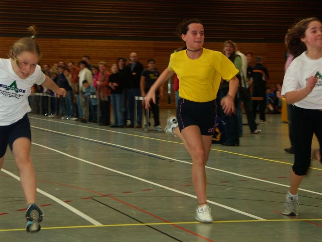 Bild »haspo06_107.jpg« aus der Galerie »Schülerhallensportfest«