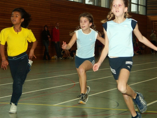 Bild »haspo06_115.jpg« aus der Galerie »Schülerhallensportfest«