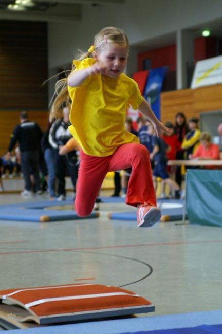 Bild »halle06_086.jpg« aus der Galerie »Hallensportfest«