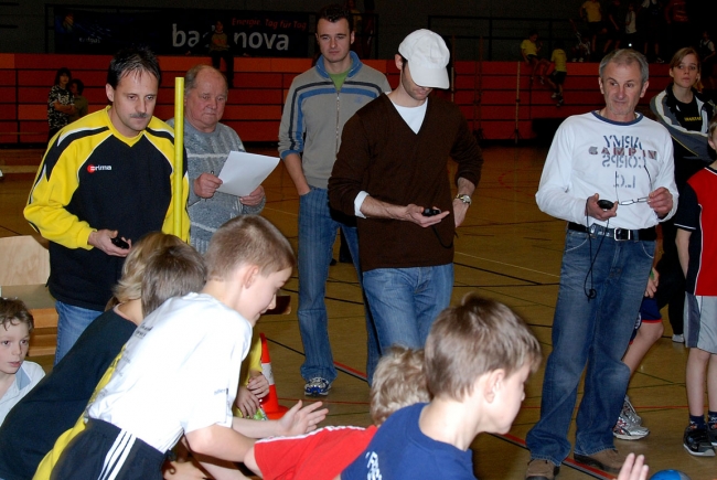 Bild »SchHallSpoFest08_57.JPG« aus der Galerie »Hallensportfest«