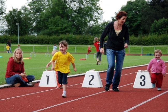 Bild »kinder07_07.jpg« aus der Galerie »Kindersportfest«