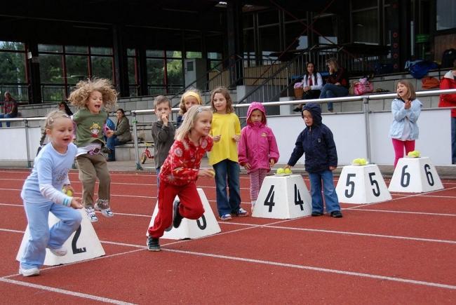 Bild »kinder07_17.jpg« aus der Galerie »Kindersportfest«