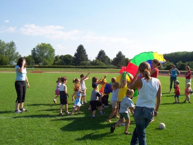 Bild »ksport05_12.jpg« aus der Galerie »Kindersportfest«