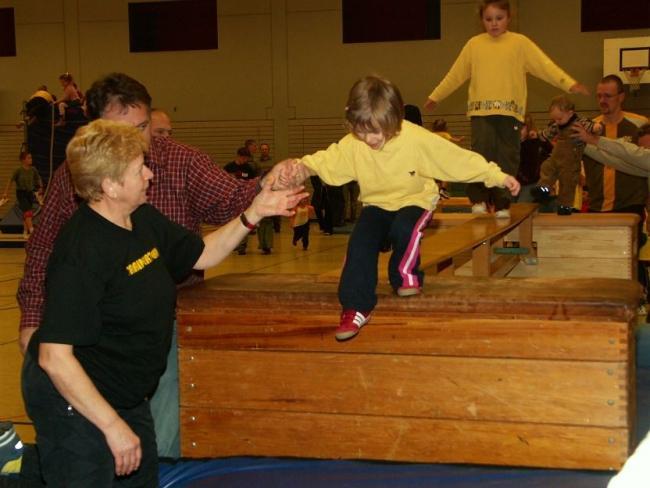 Bild »niko04_76.jpg« aus der Galerie »Nikolaussportfest«