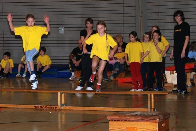 Bild »Nikolaussportfest07_022.jpg« aus der Galerie »Nikolaussportfest«