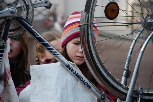 Bild »radpuak_021.jpg« aus der Galerie »LFV Jugend: Fahrradputzaktion«